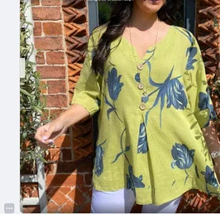 Glamorous Gaze Autumn Top with Print