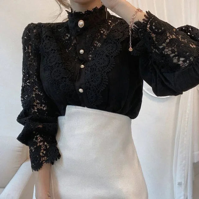 Neue Vintage Kantbluse von Elegantique
