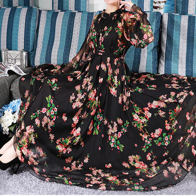 Floral Elegance 2024 – Long Dress with Flower Print