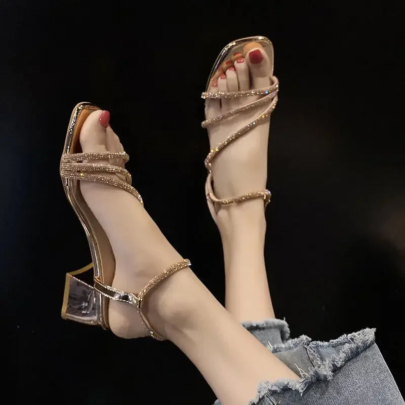 Luna stilvolle Sommerschuhe