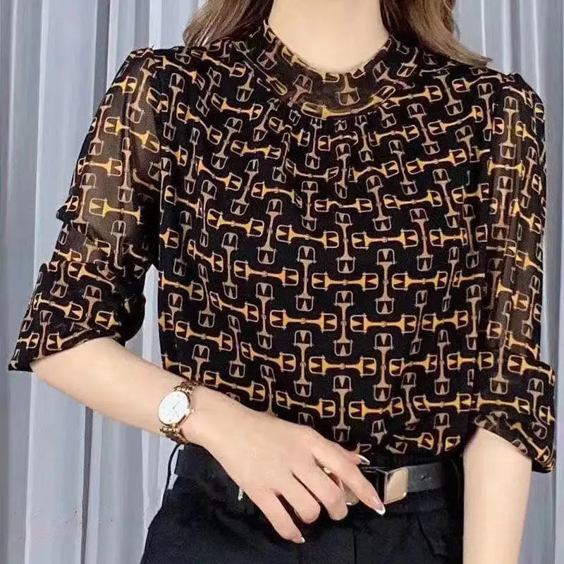 Spring Fashion: Plaid Fashion Printed T-shirt with Half-high Collar