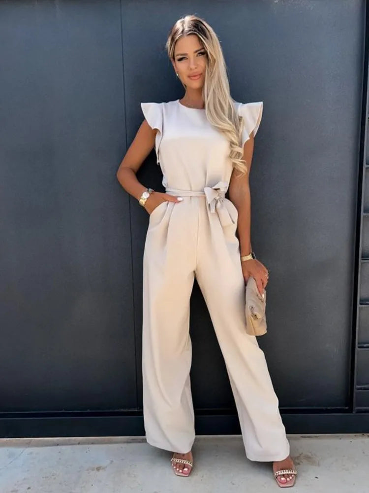 LuxeMode - Cerys Eleganter Rüschen-Jumpsuit mit passendem Gürtel
