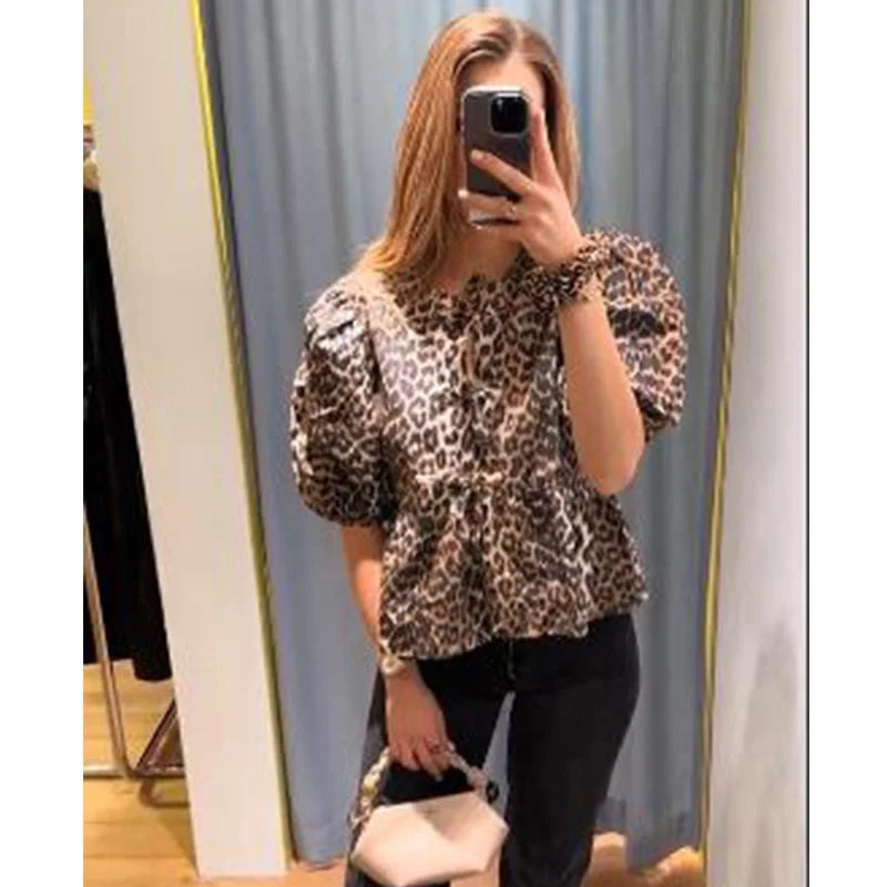 O leeter Modus Leopardenbluse