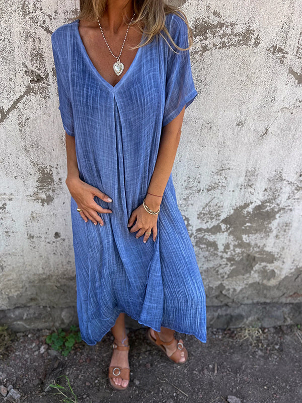 VELANORA | Midikleid mit V-Ausschnitt