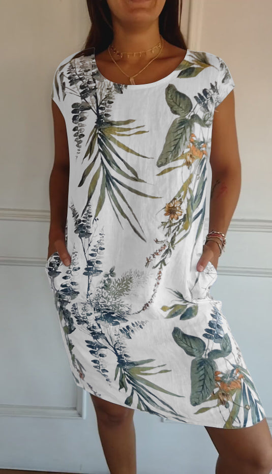 Comfy Crew Neck Dress van LuxeMode
