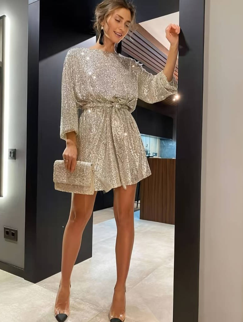 Splendido e Elegante: L'abito da festa Celeste