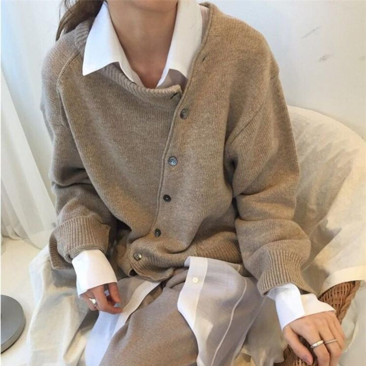 Velanora - Morbido cardigan da donna con chiusura diagonale a bottoni