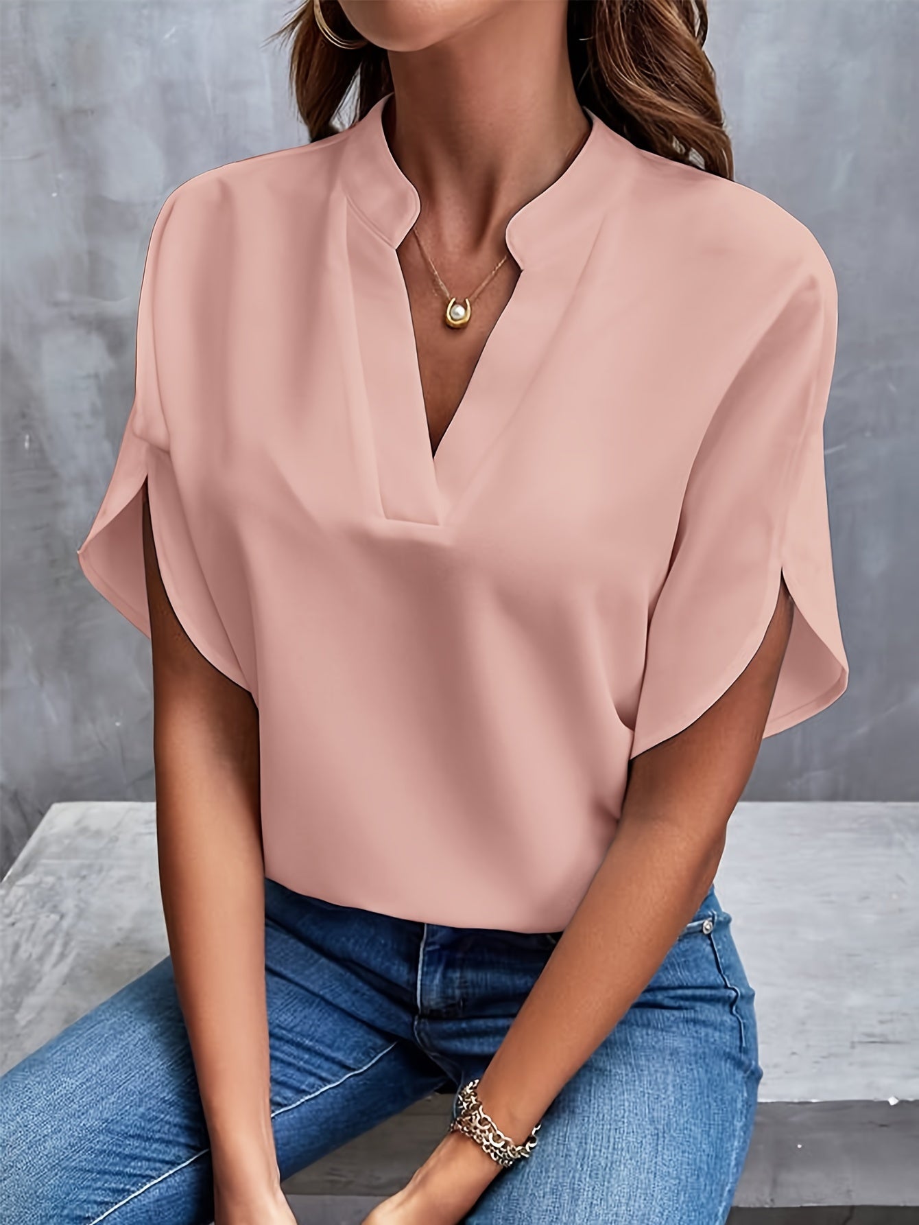 Chic Bella Blouse for Refined Style