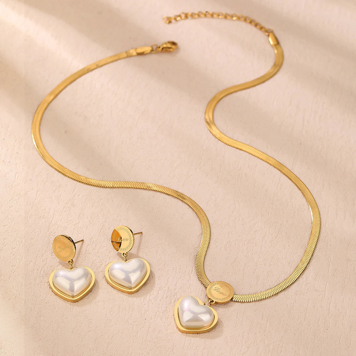 Luxe 3-Piece Love Pearl Pendant Set