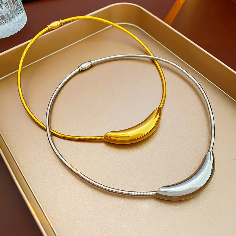 Refined Hiphop Punk Bow Choker Necklace for Women