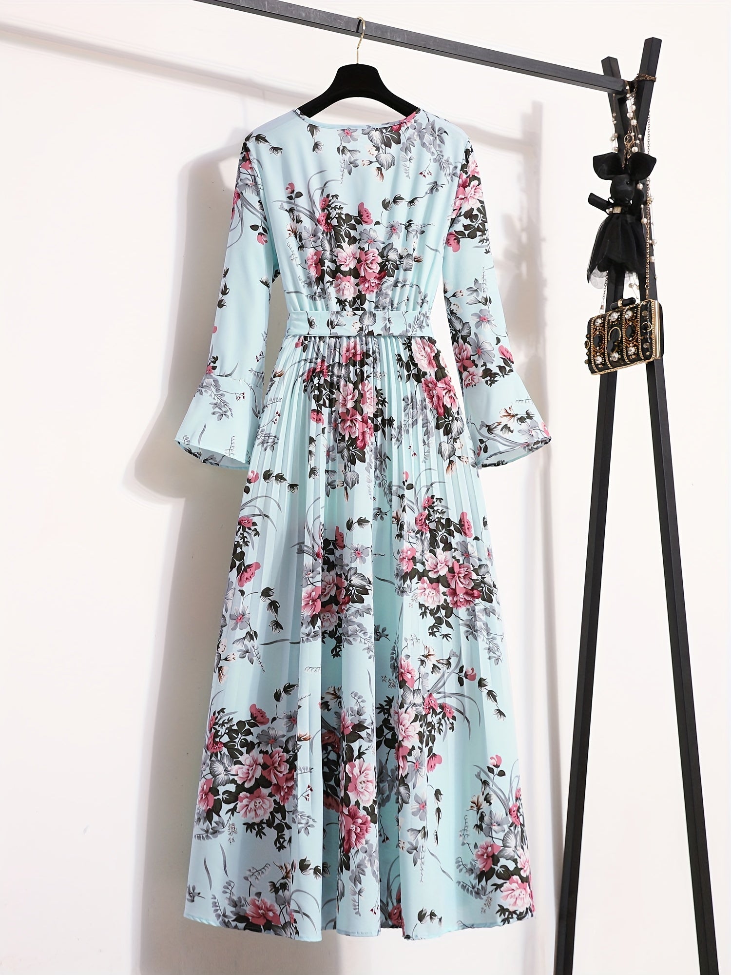 VELANORA - Vestito Plissettato con Stampa a Fiori