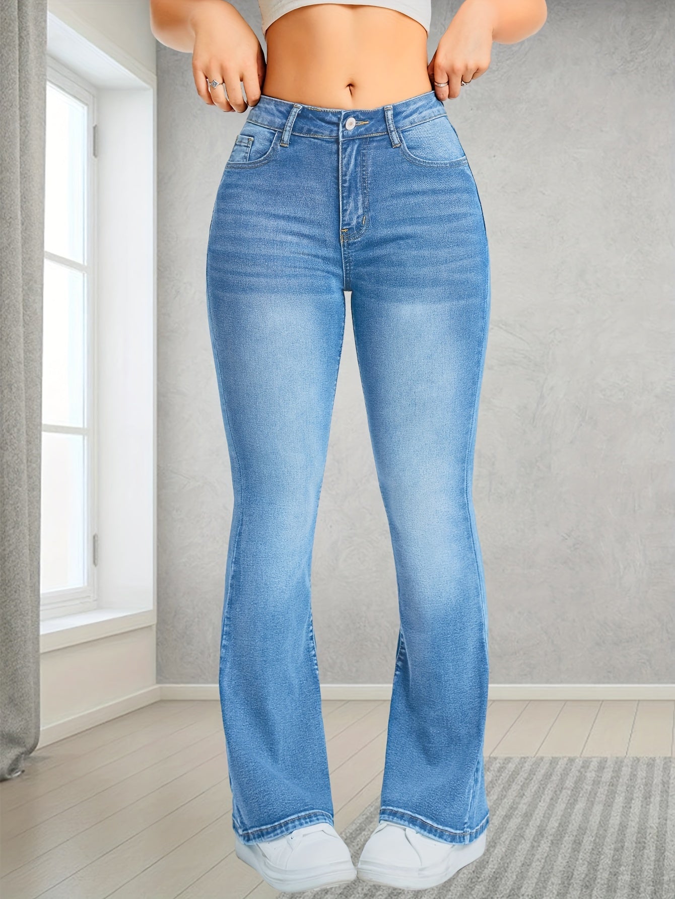 Aurora Bootcut Jeans for Stylish Daily Looks