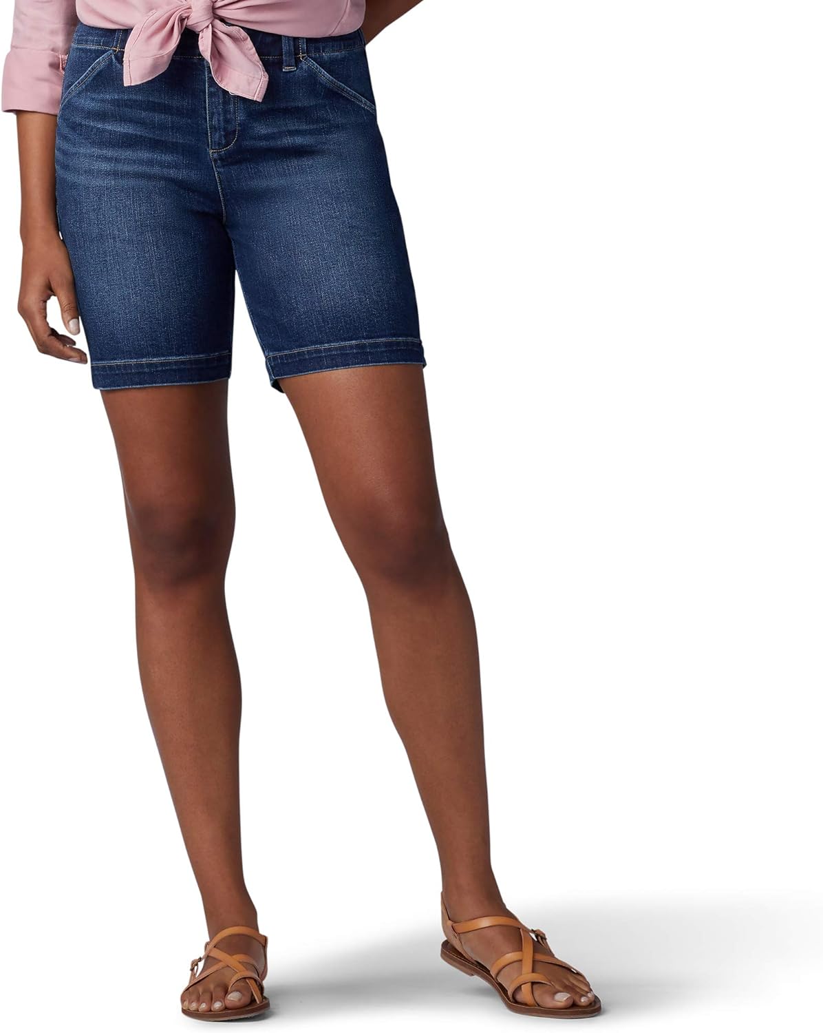 Iconic 7" Chino Walkshort for Style-Conscious Ladies