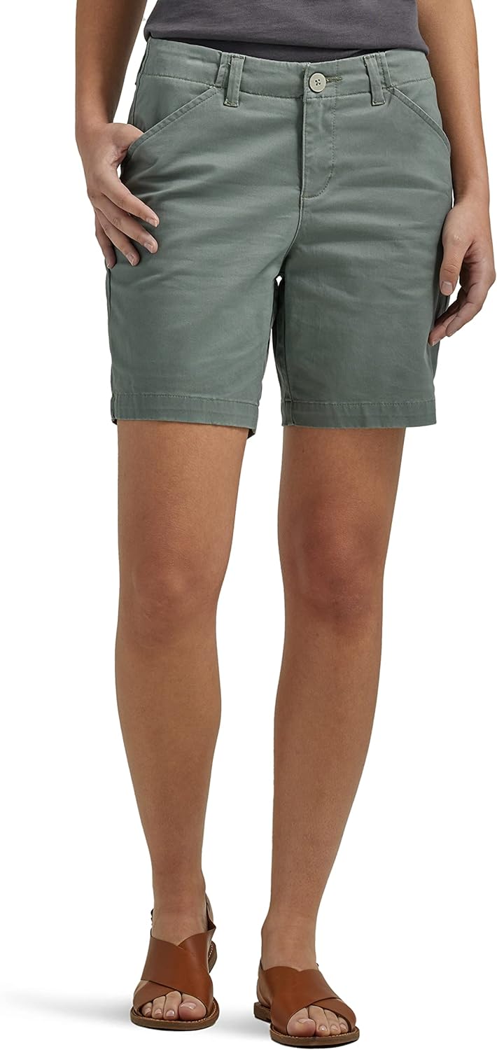 Iconici pantaloncini chino da 7" per donne attente allo stile