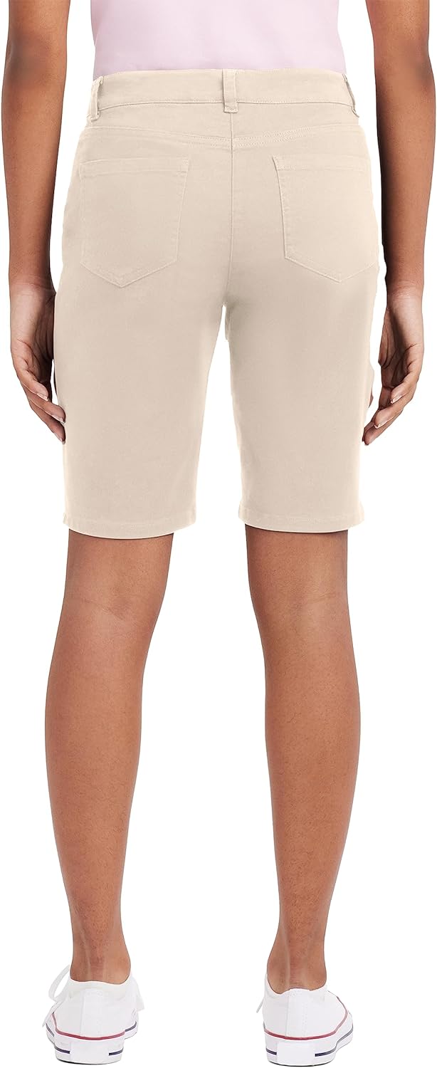 StyleMinded Junior Uniform Bermuda Shorts für modische Sommerlooks