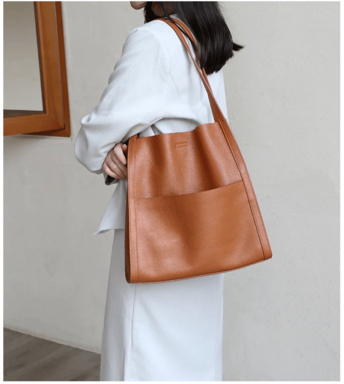 Discover the Stylish Must-Have: Belle Bag!