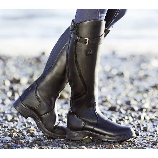 Discover the Ultimate Protection with Aurora Waterproof Women's Boots!