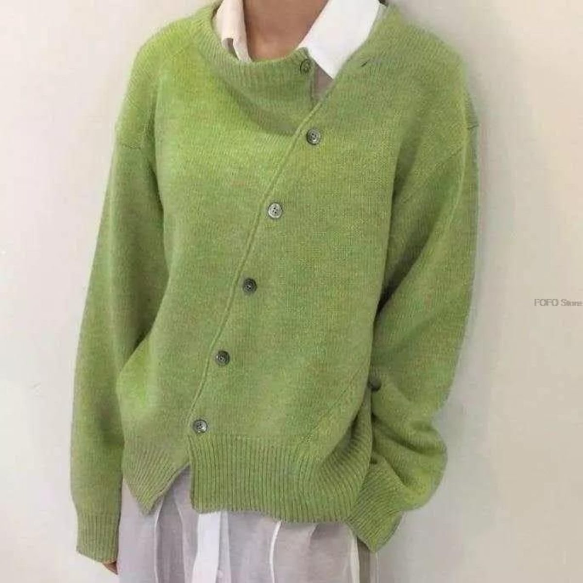 Velanora - Morbido cardigan da donna con chiusura diagonale a bottoni