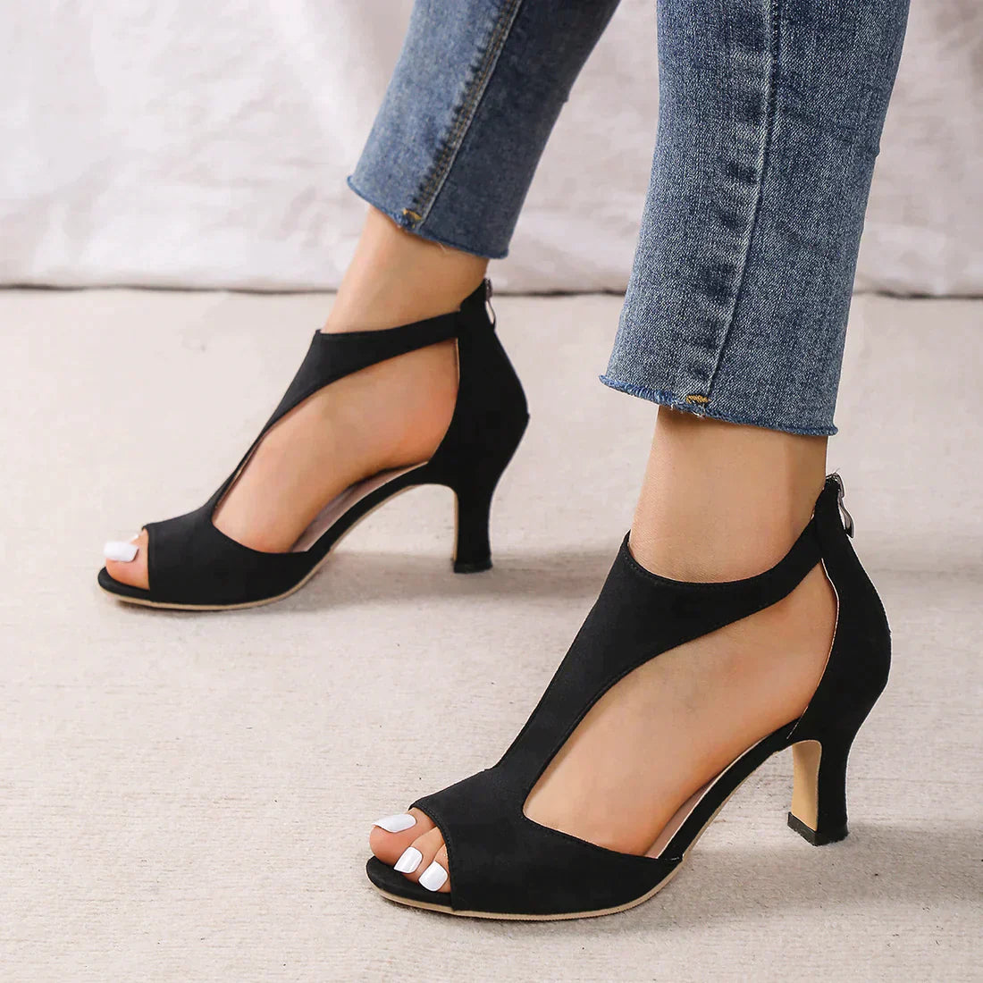 Velanora orthopedic heel sandals