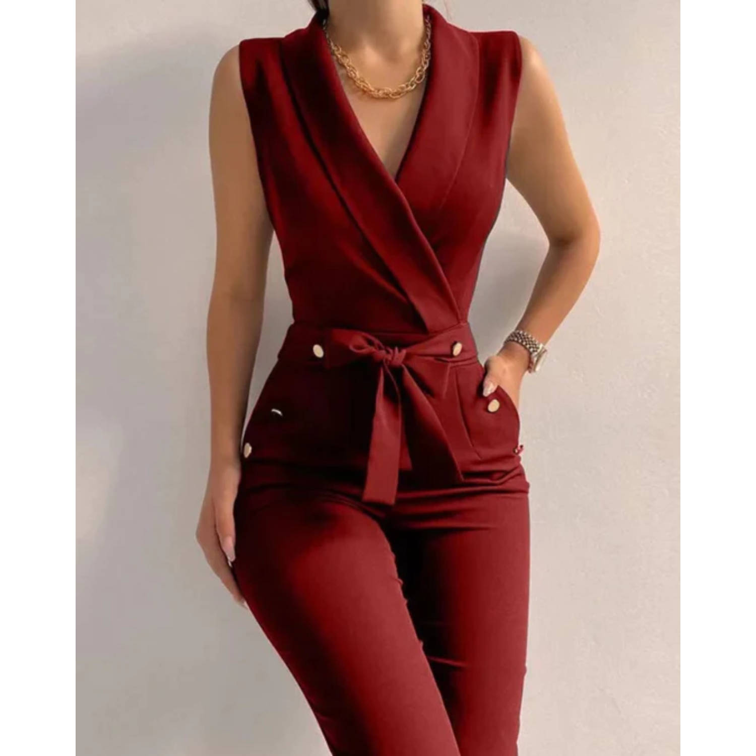 Velanora Jumpsuit | Schick & Ärmellos Komfort