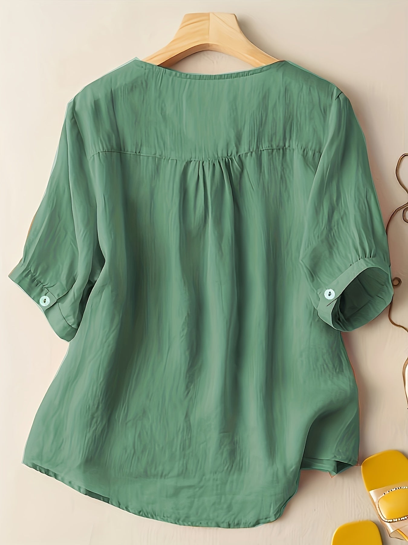 T-shirt Juliet di Eve per uno stile primaverile ed estivo senza tempo