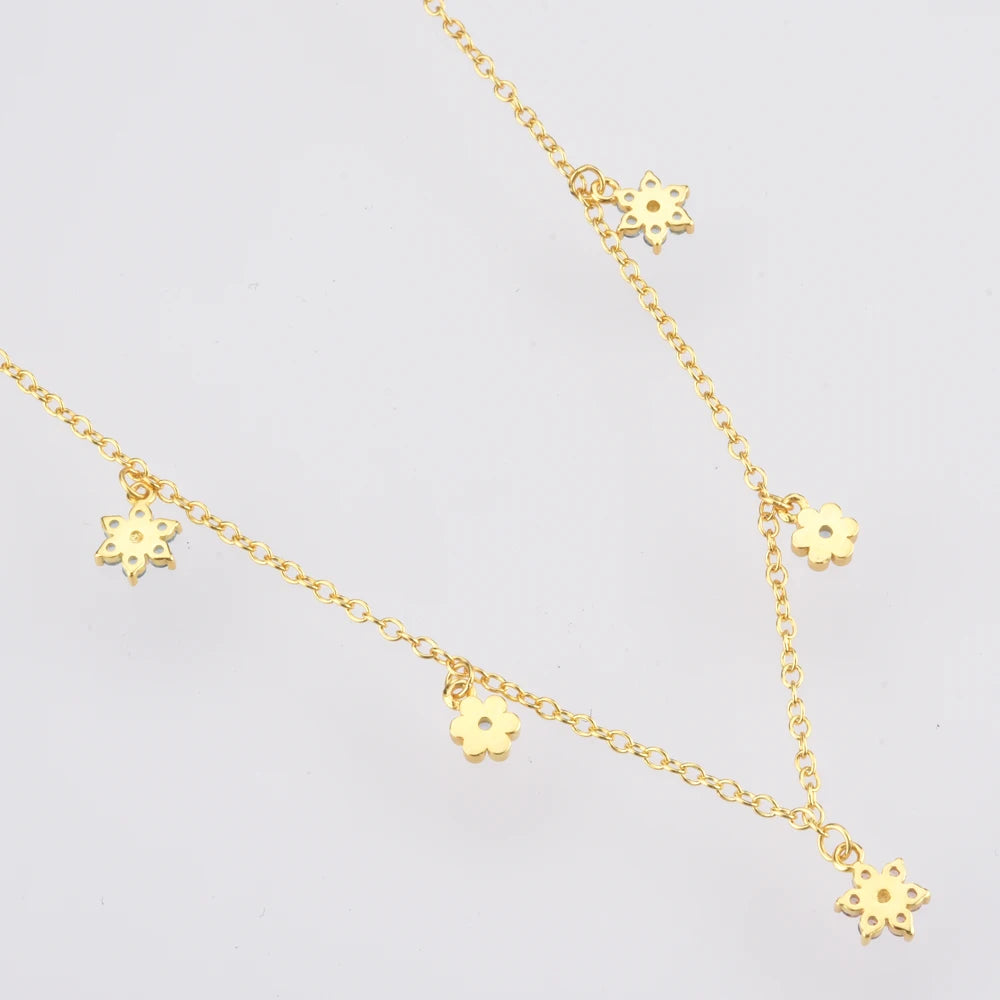 Golden Flower Choker Necklace of Golden Rose