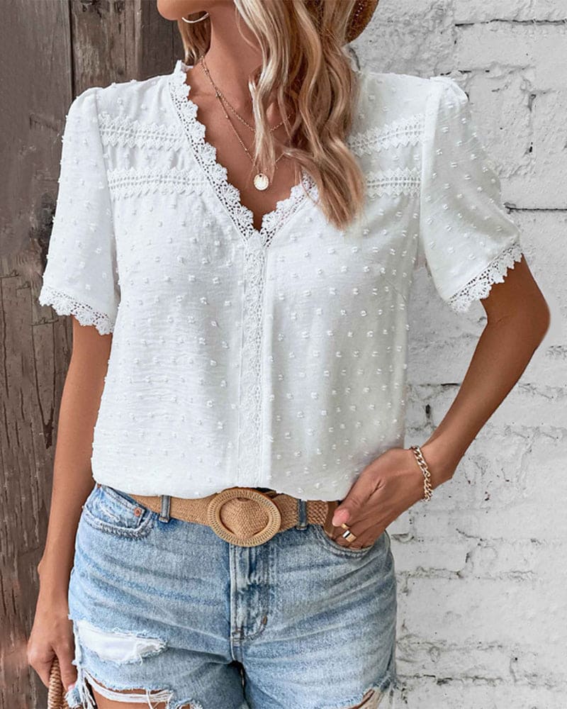 Angelika | Elegante blouse met V-hals