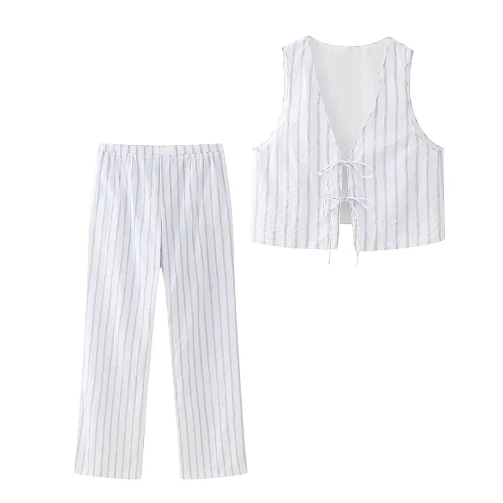 Lunora Zomerset: Gestreiftes Top und Hochtaillierte Hose