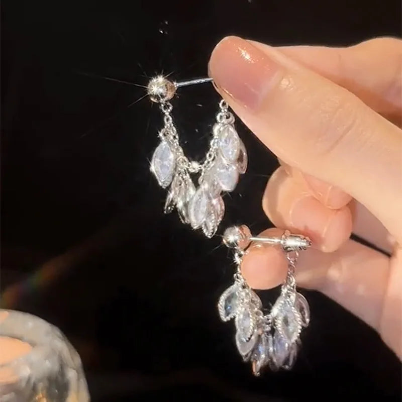 Luxe Leaf Chain Tassel Earrings