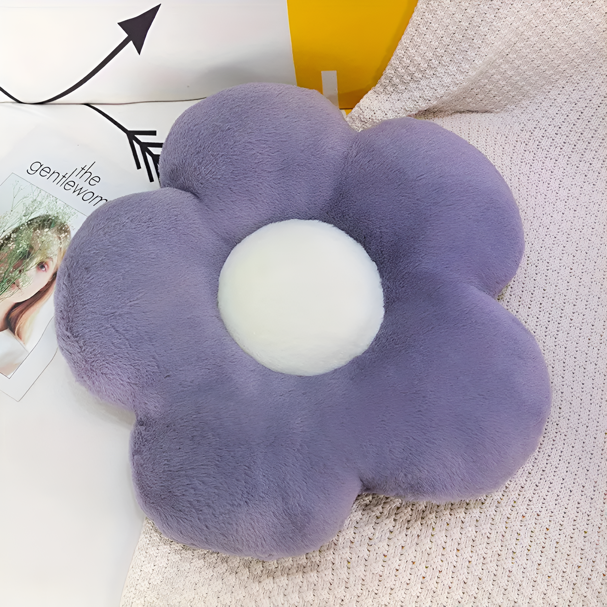 Cuscino decorativo floreale e abbracciabile