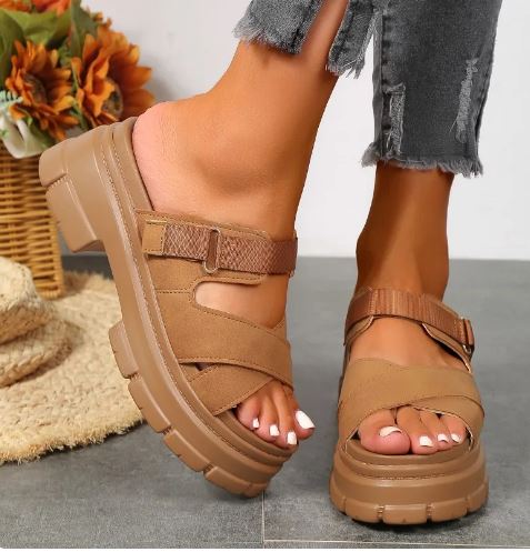 Velanora - Orthopädische Mode-Keilsandalen