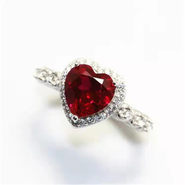 Splendidi set di gioielli CC con cuore rosso in zirconia