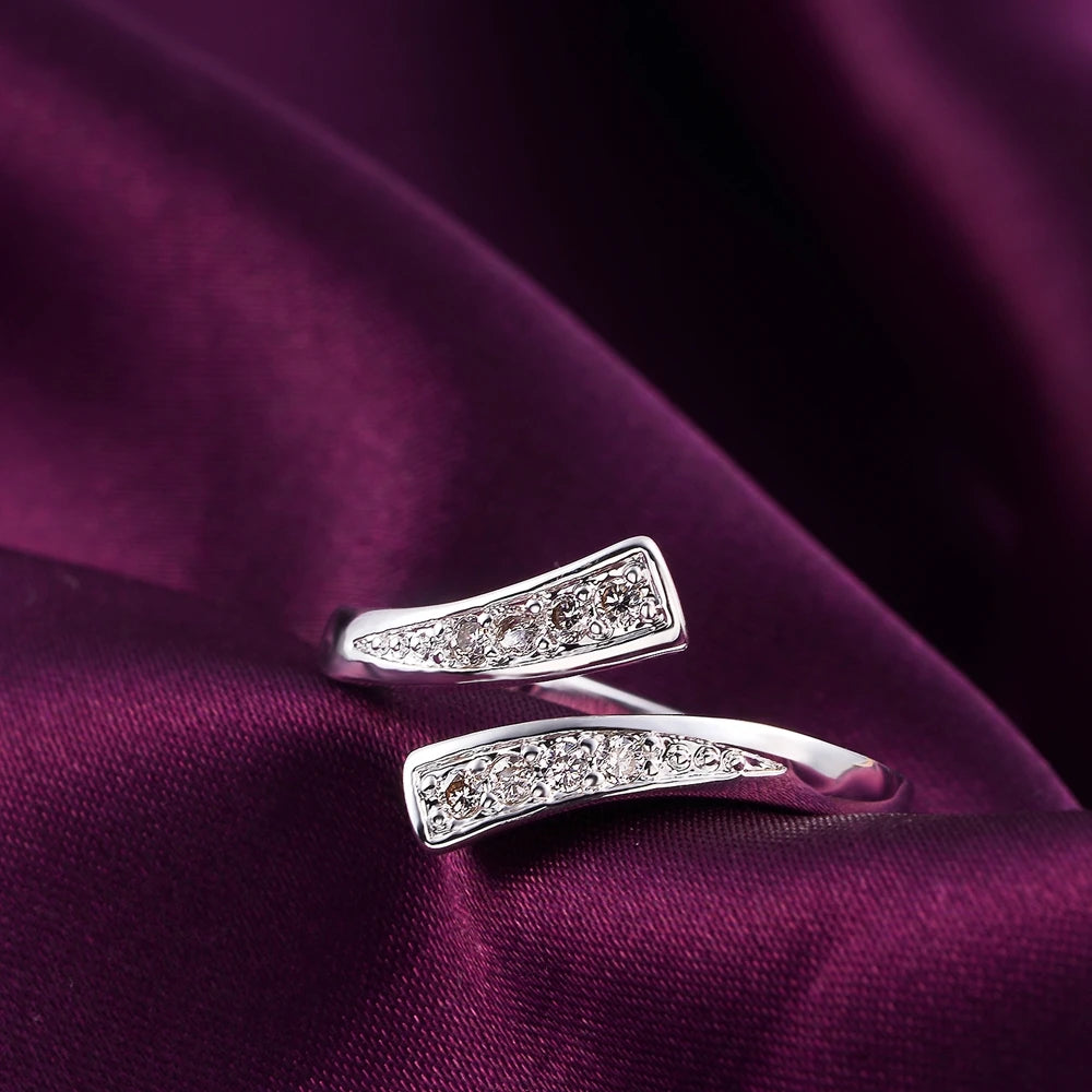 Incantevole Anello Aperto in Cristallo Argento Sterling 925