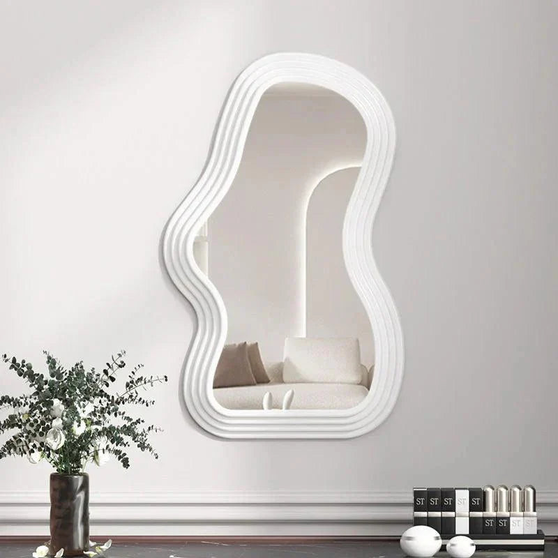 Charming Wolf-Shaped Mirror