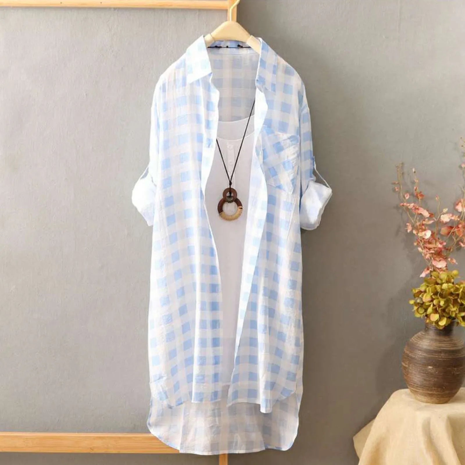 De ZomerBries Classica Camicia Bianca Lunga Il Tuo Statement di Stile Estivo
