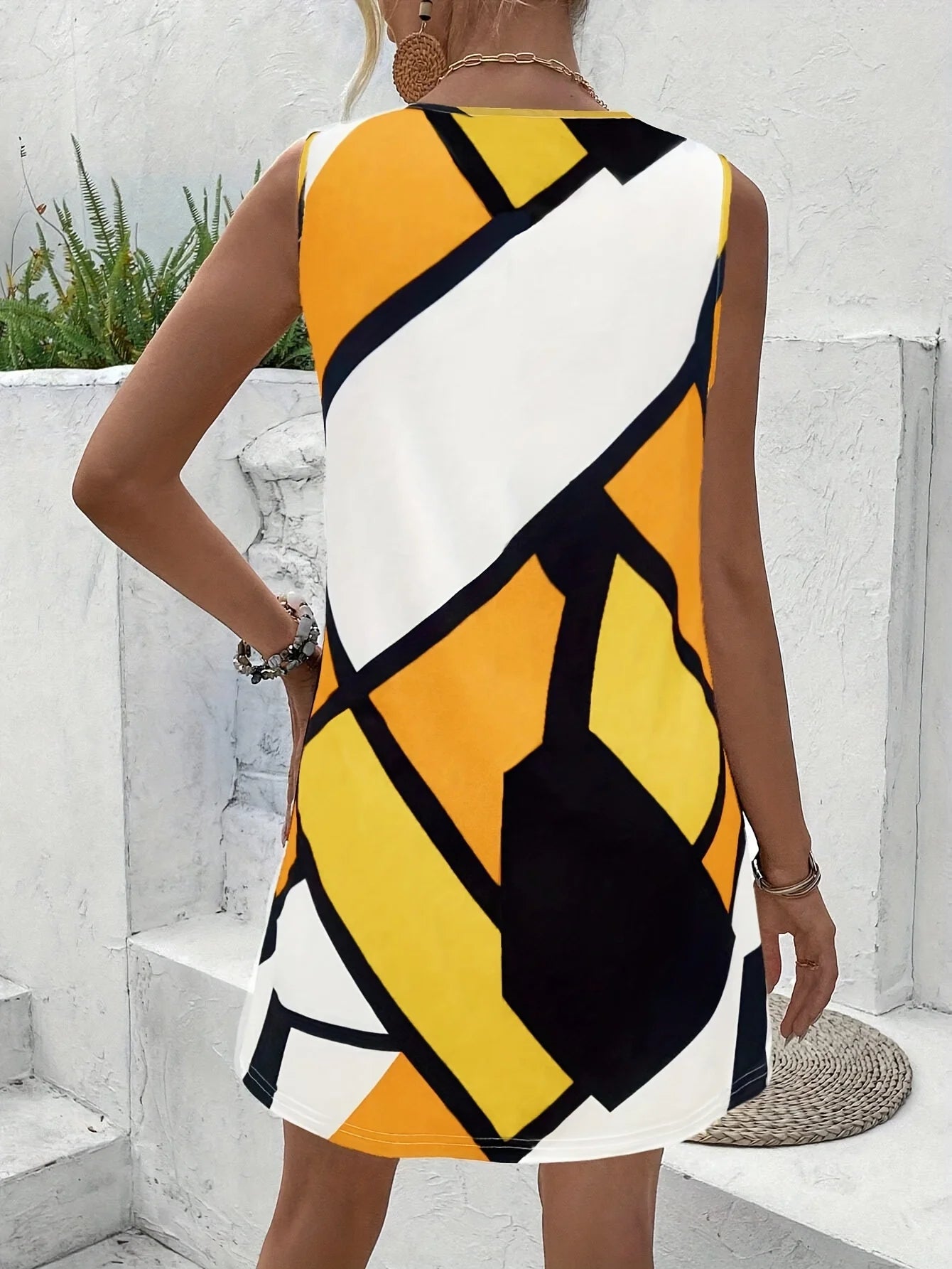 Stella Prachtige Off Shoulder Jurk met Geometrisch Patroon