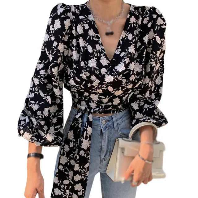 Verführerische Blumenmuster Bluse