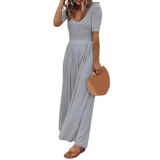 Sommerlicher schicker Damen-Jumpsuit mit weiten Beinen