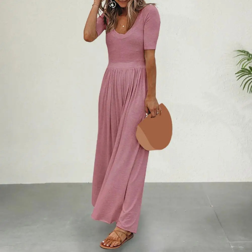 Sommerlicher schicker Damen-Jumpsuit mit weiten Beinen