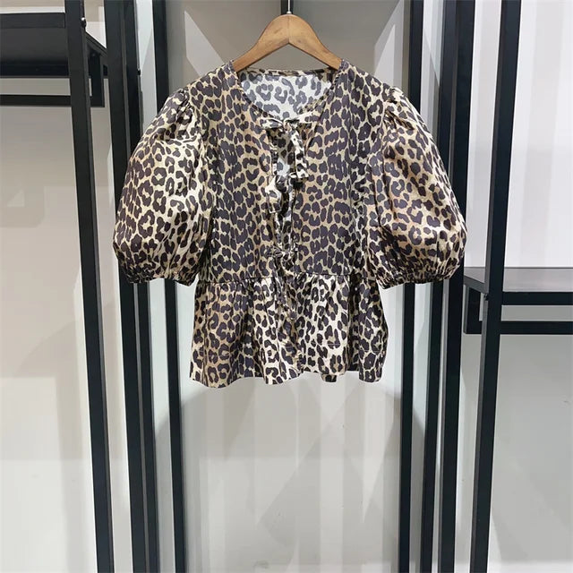 ZomerGlow Damenbluse mit Print und Schleife
