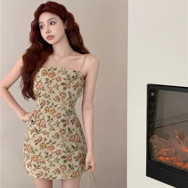 Elegante Abito Slip con Stampa Floreale Retrò per Donna