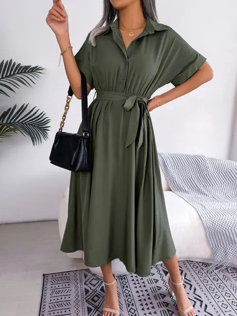 Dames Zomerjurk Met Slanke Taille En Korte Mouwen