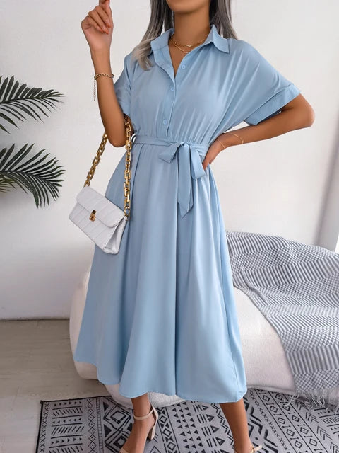 Dames Zomerjurk Met Slanke Taille En Korte Mouwen