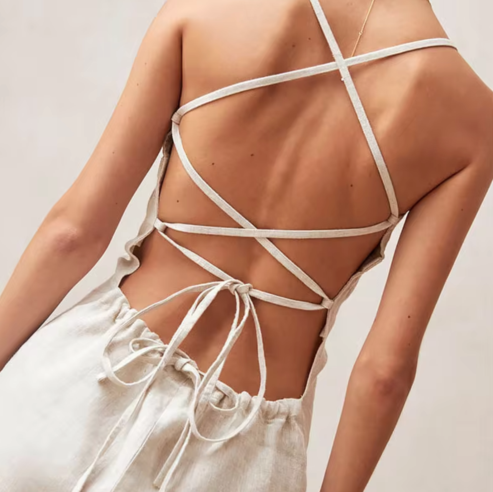 Daniela | Elegante en stijlvolle minijurk