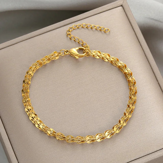 Emilia bracelet by Avianna