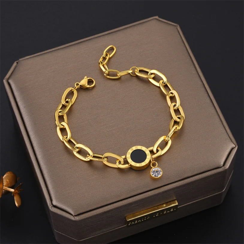 Emilia bracelet by Avianna
