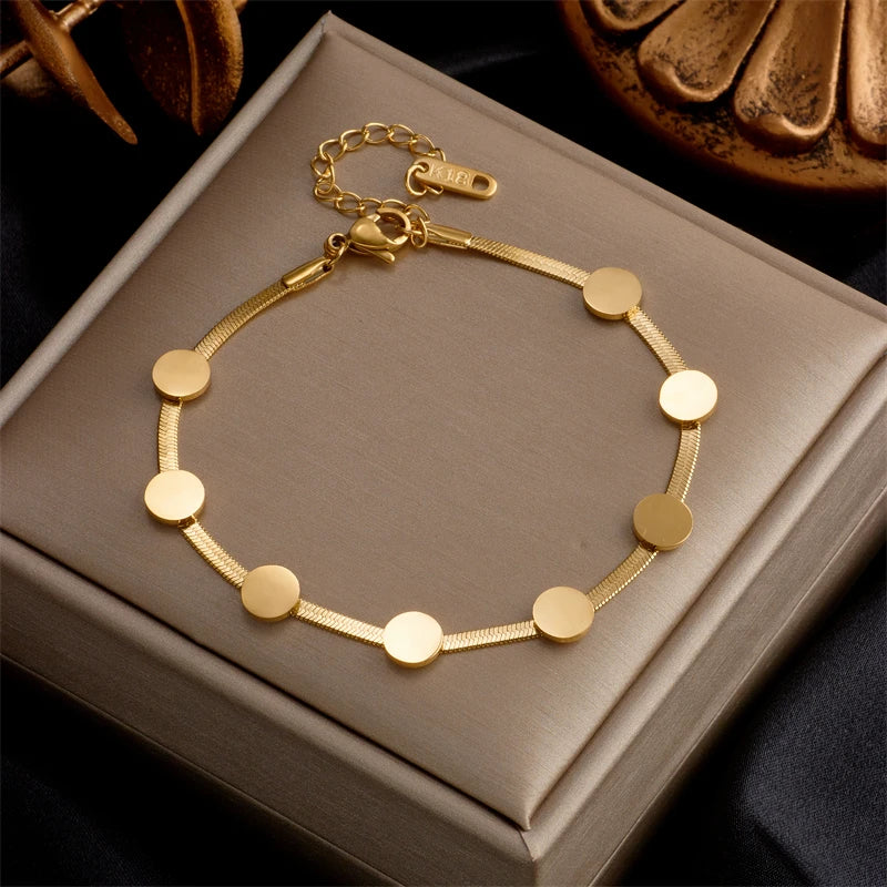 Emilia bracelet by Avianna