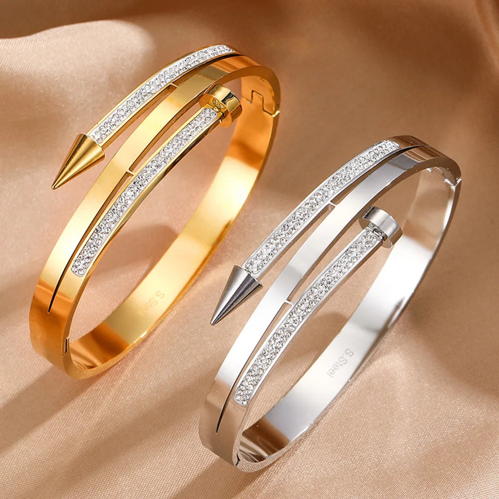 Bracciale Venus Kristal con Doppio Strato a Forma di Freccia per Donne
