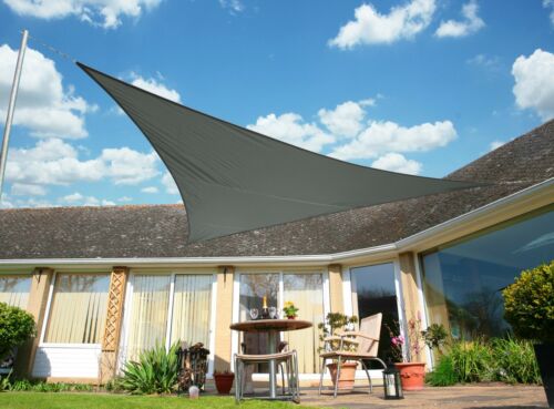 Durable Outdoor Shelter made of Polyester