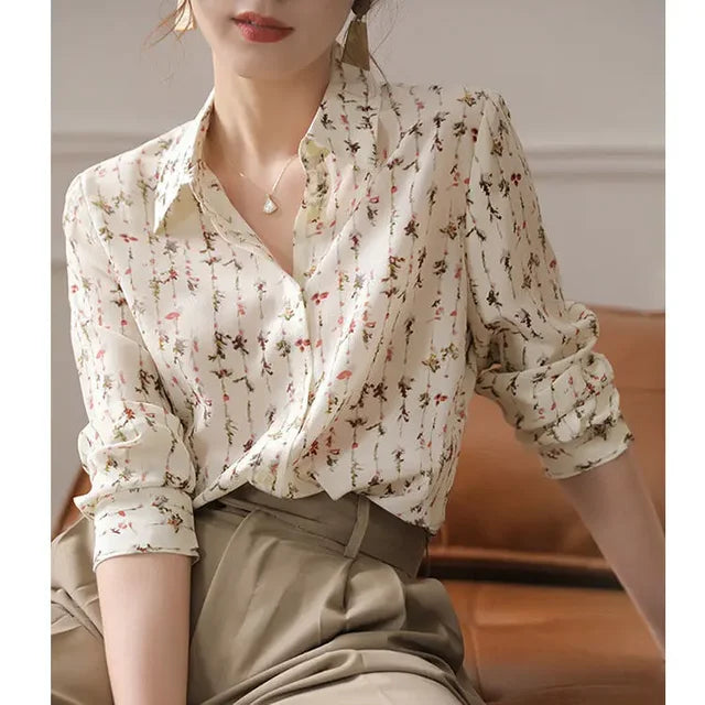 Elegante Blusen für Frauen im Frühling und Herbst